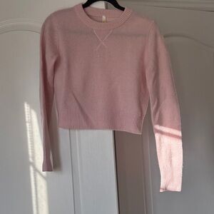 Babaton Light Pink 100% Cashmere Crew Neck Sweater